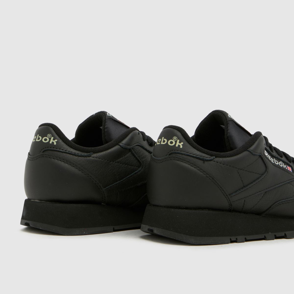 Reebok Classic Leather in Black Reebok Classic Leather 7