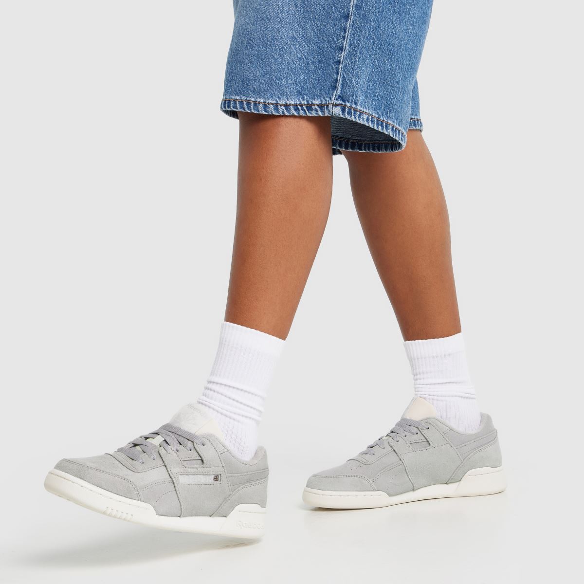 Reebok Workout Plus in Light Grey Reebok Workout Plus 8