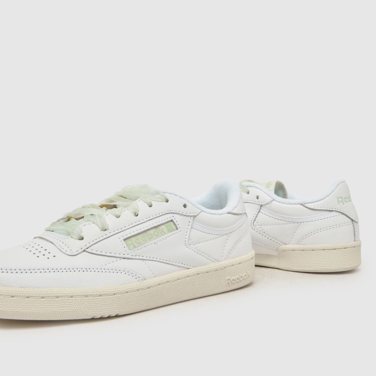 Reebok Club C 85 in White & Green Reebok Club C 85 7