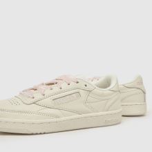 Reebok Club C 85 in White & Pink Reebok Club C 85,4 of 4