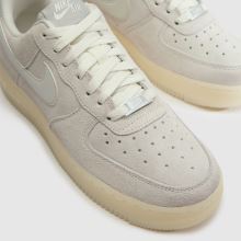 Nike Air Force 1 in Light Grey Nike Air Force 1,3 of 4