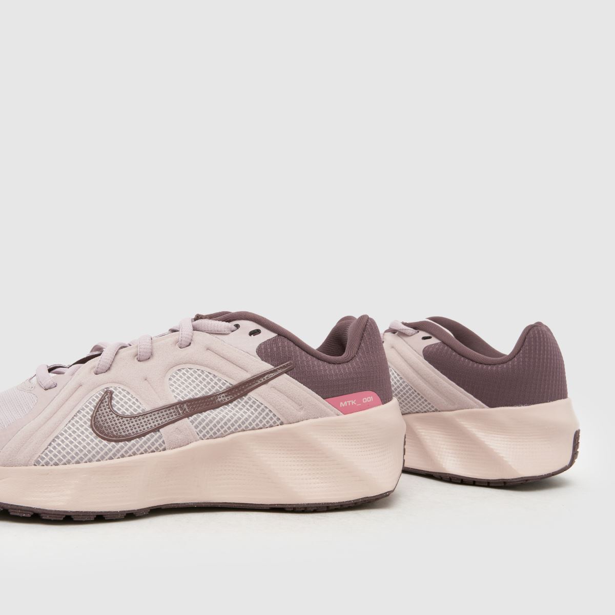 womens nike shoes 7
