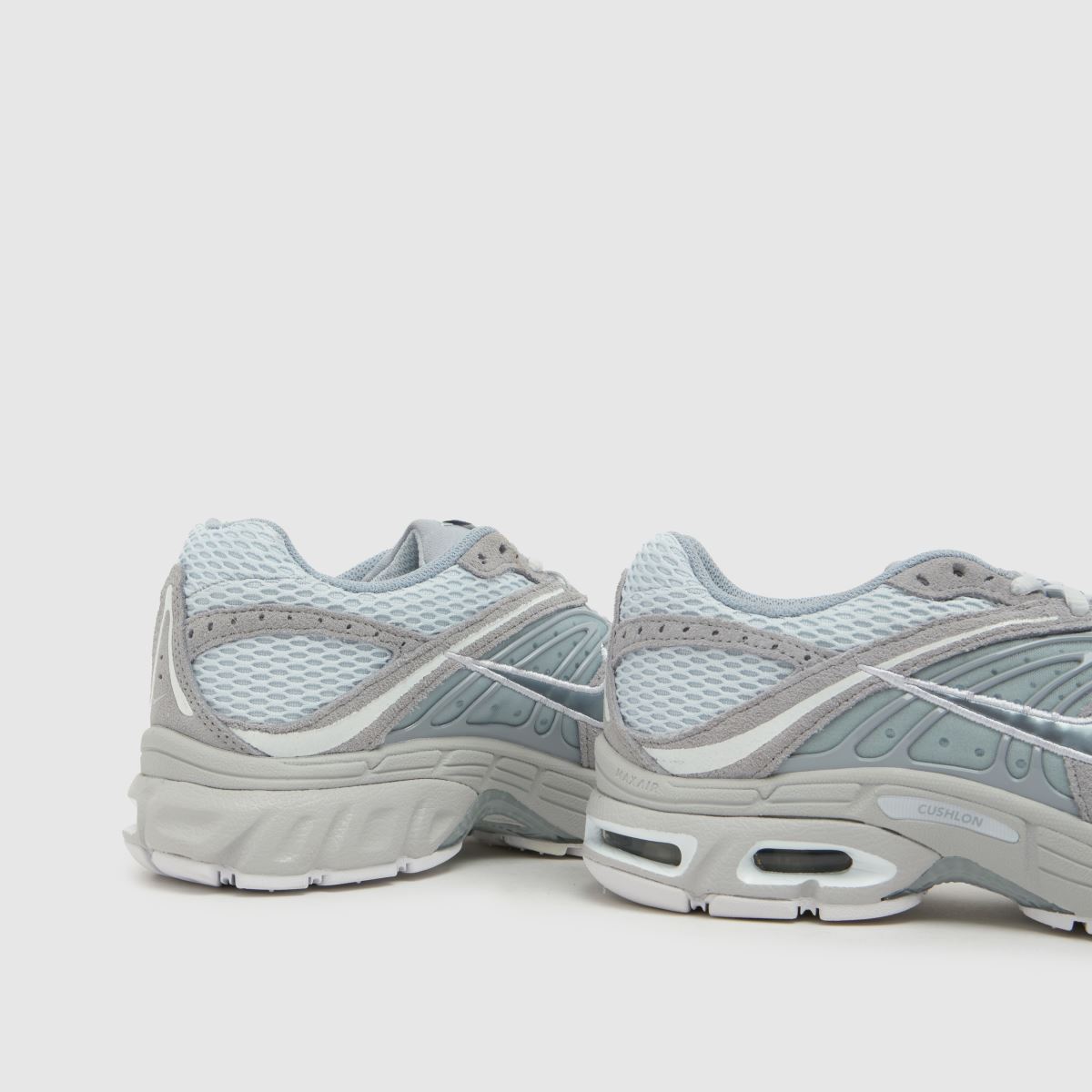 Nike Air Max Moto 2K in White & grey Nike Air Max Moto 2K 7