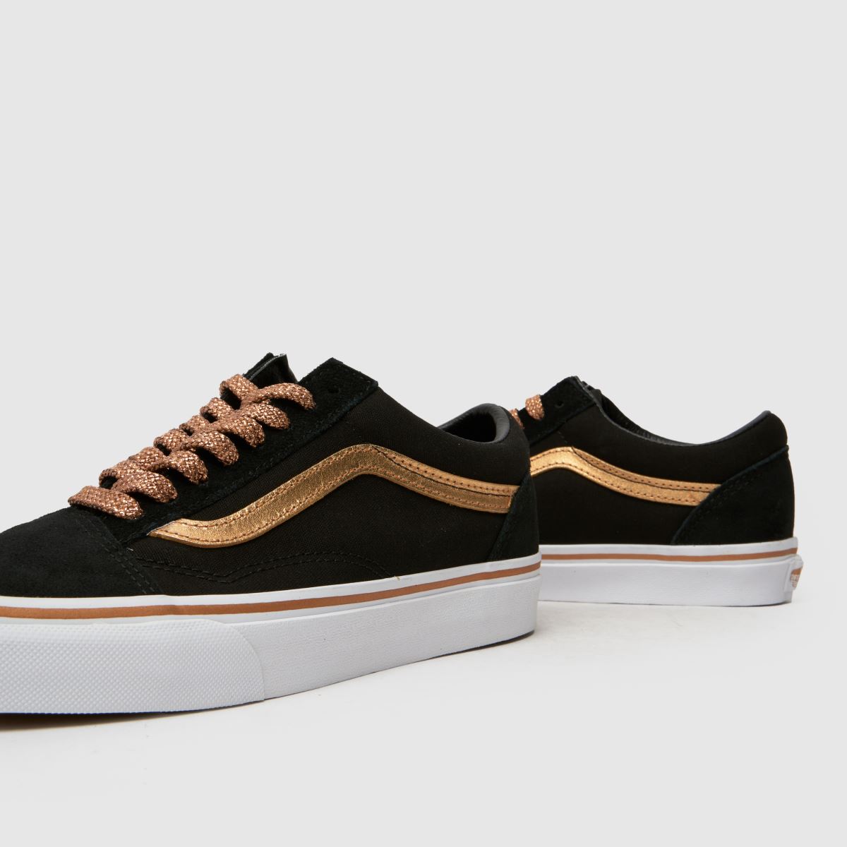 Vans Old Skool in Black & Gold Vans Old Skool 7