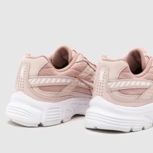 Nike Initiator in Pale Pink Nike Initiator,4 of 4