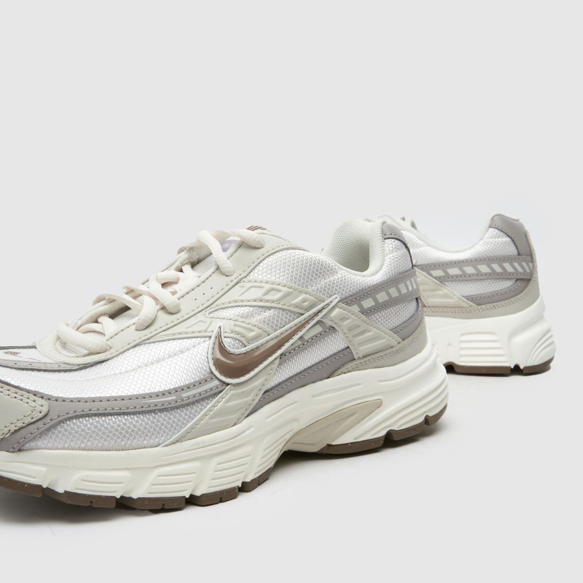 Nike Initiator in Beige & Brown Nike Initiator 7