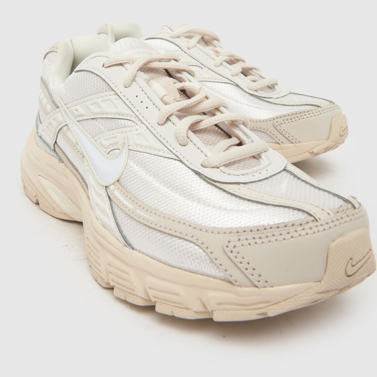 Nike Initiator in Beige Nike Initiator 4