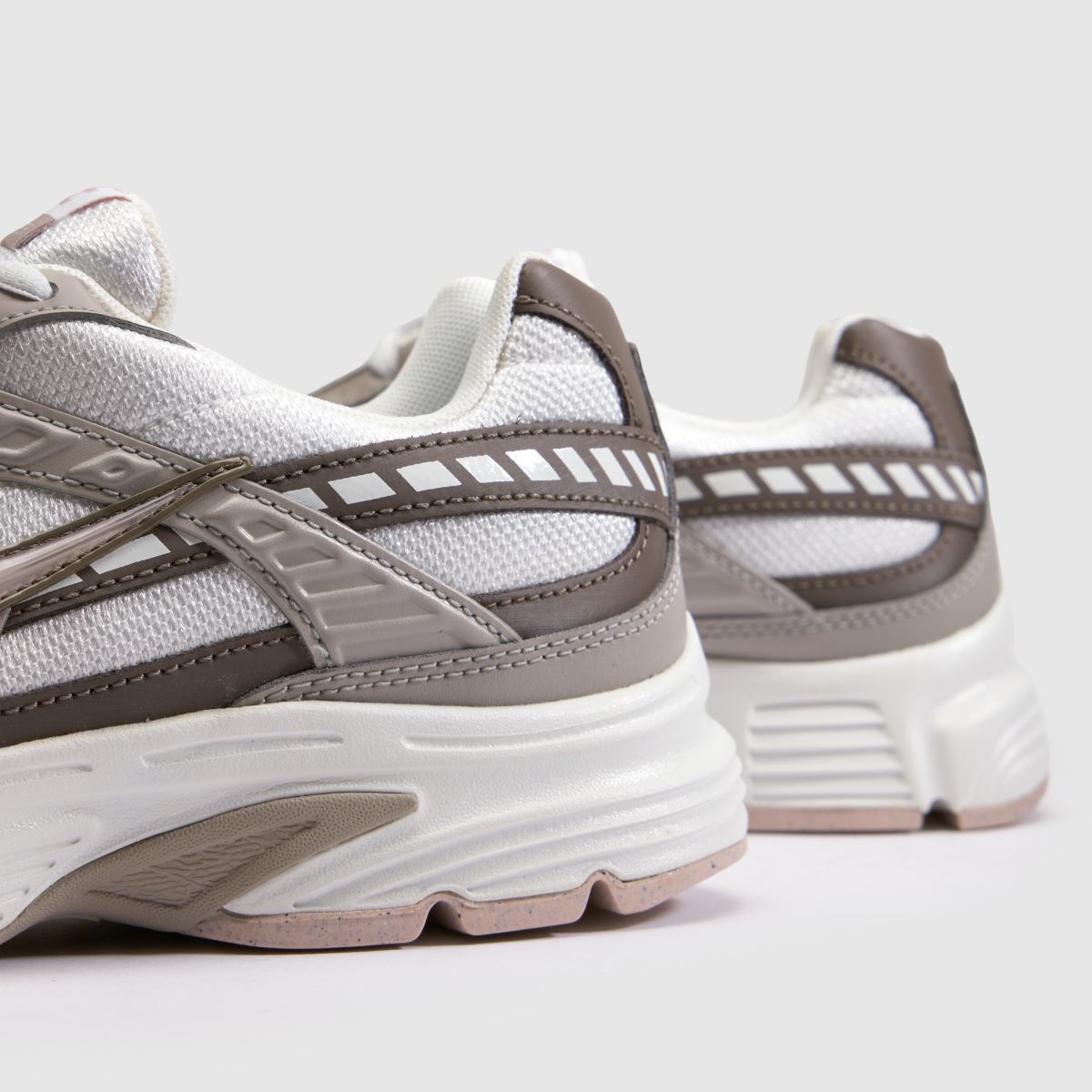 Nike Initiator in Stone Multi Nike Initiator 7