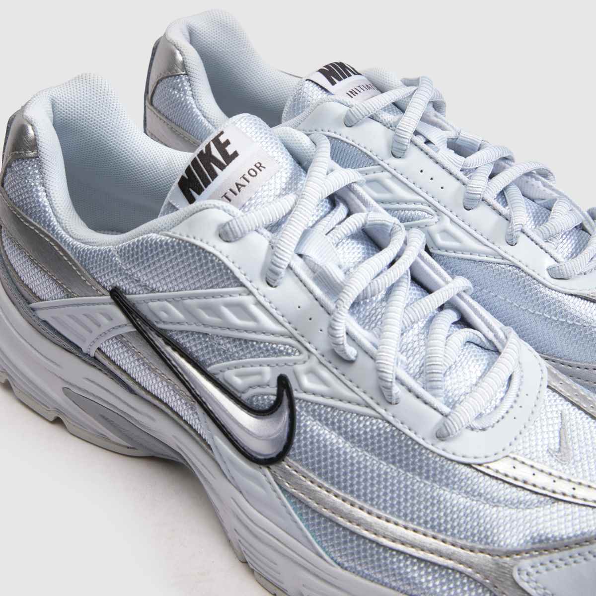 Nike Initiator in Silver Nike Initiator 4