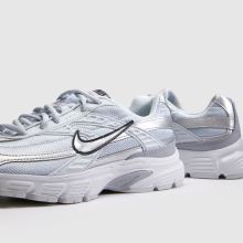 Nike Initiator in Silver Nike Initiator,4 of 4