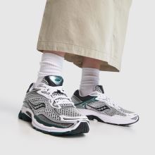 Saucony ProGrid Omni 9 OG in Silver Saucony ProGrid Omni 9 OG,2 of 4