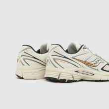 Saucony Guide 7 in Off-White Multi Saucony Guide 7,4 of 4