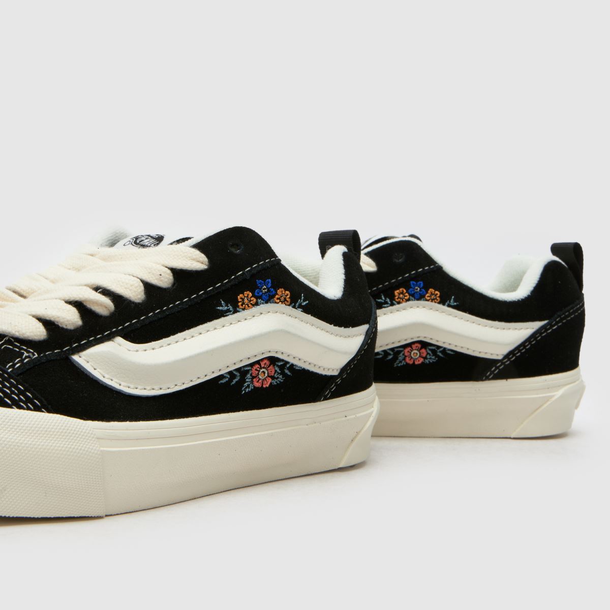 Vans Knu Skool in Black Multi Vans Knu Skool 7