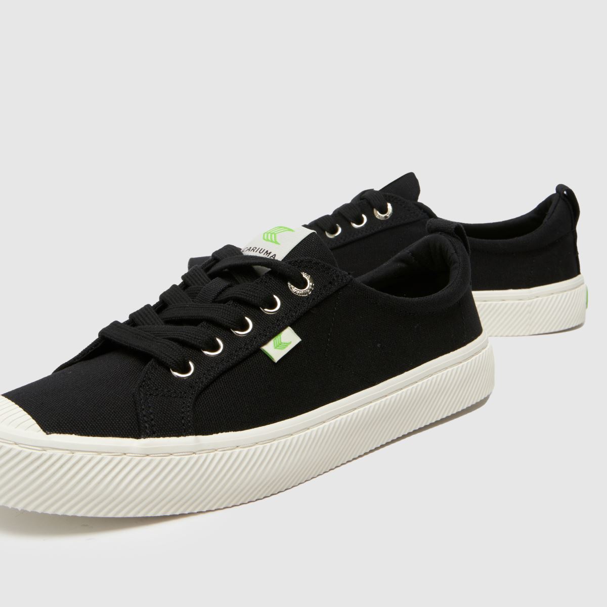 CARIUMA Oca Low Trainers in Black CARIUMA Oca Low Trainers in Black