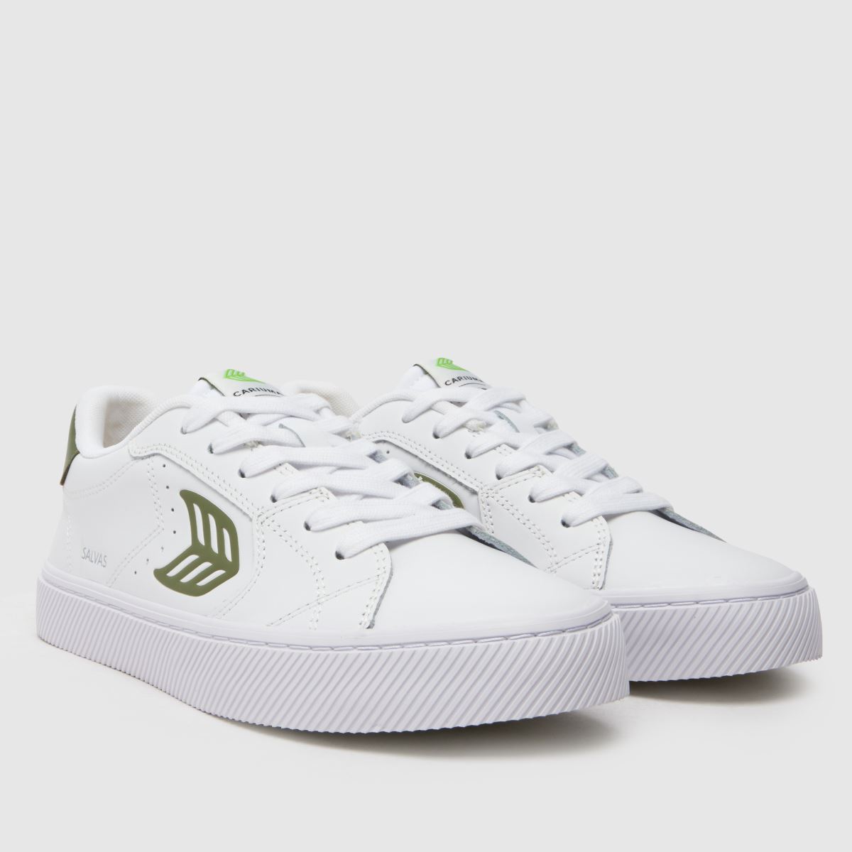 CARIUMA Salvas in White & Green CARIUMA Salvas 3