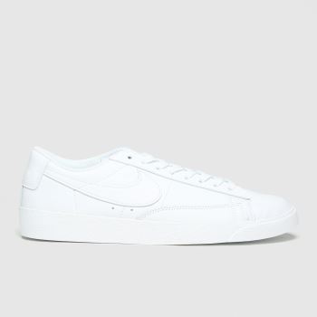 Nike white blazer low trainers Nike white blazer low trainers