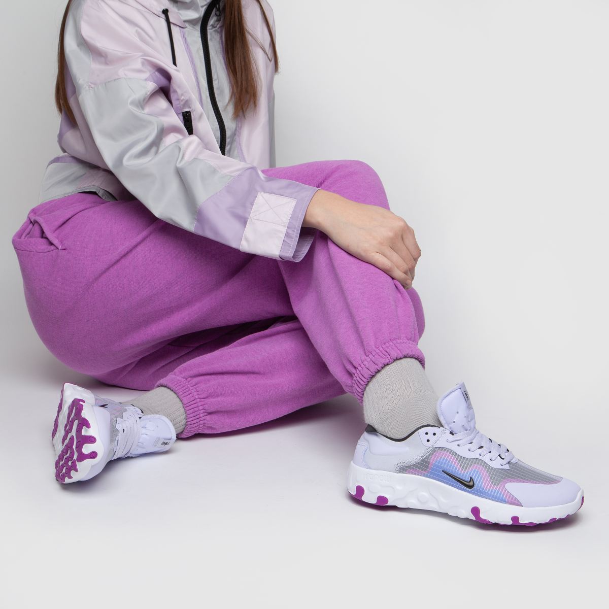 womens nike lucent trainers