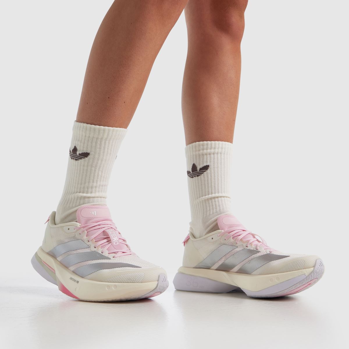 adidas Adizero Boston 13 in White & Pink adidas Adizero Boston 13 8