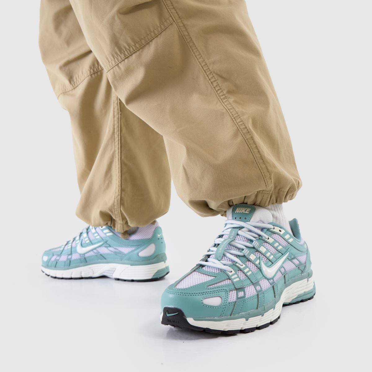 nike p 6000 light aqua