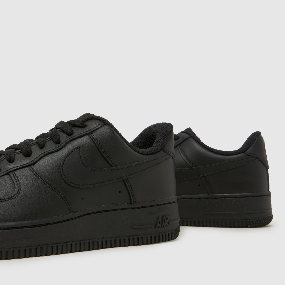 Nike Air Force 1 in Black Nike Air Force 1 7