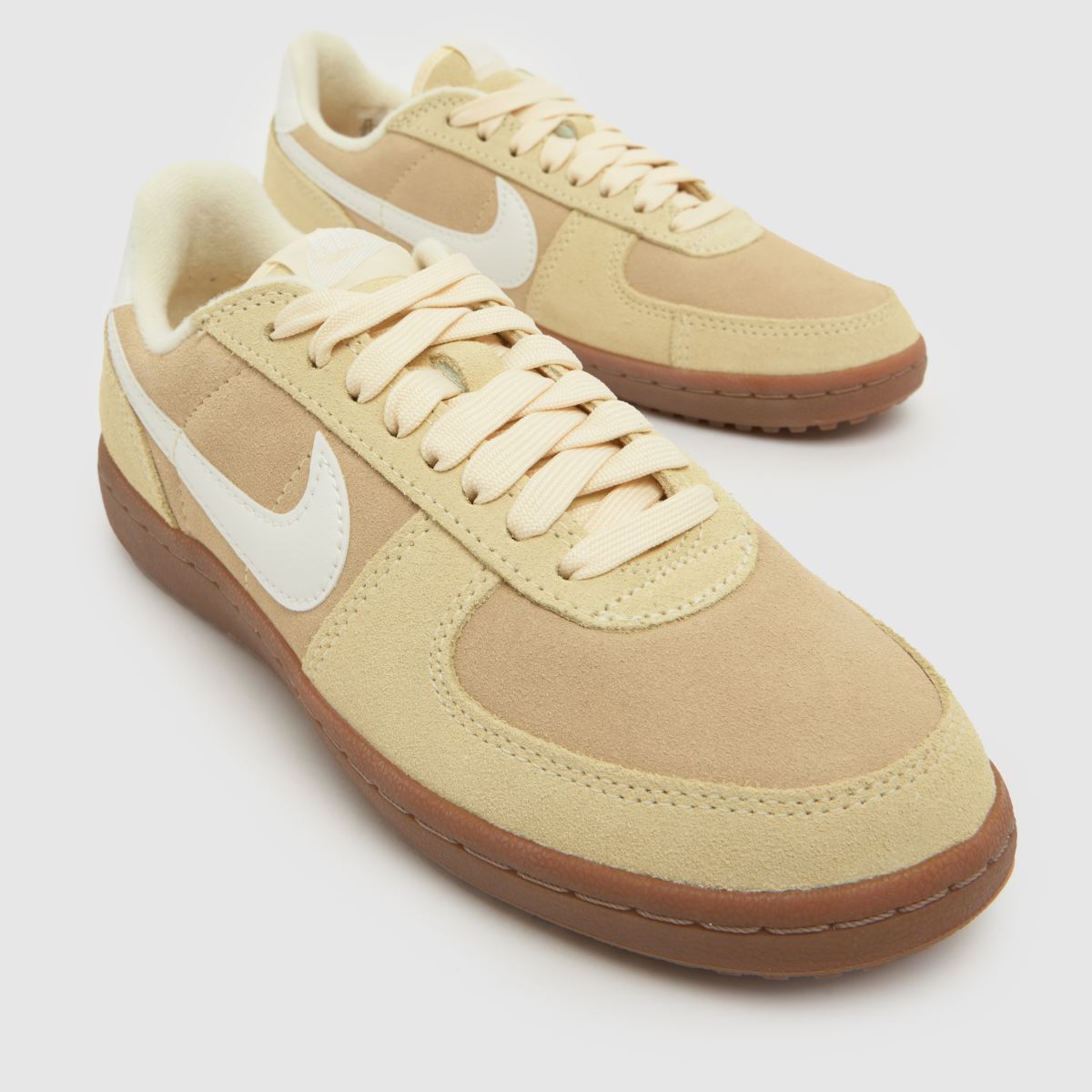 Nike Field General in Pale Yellow Nike Field General 4