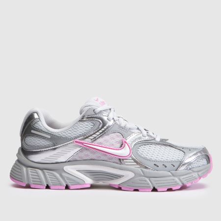 Nike v5 rnr 1