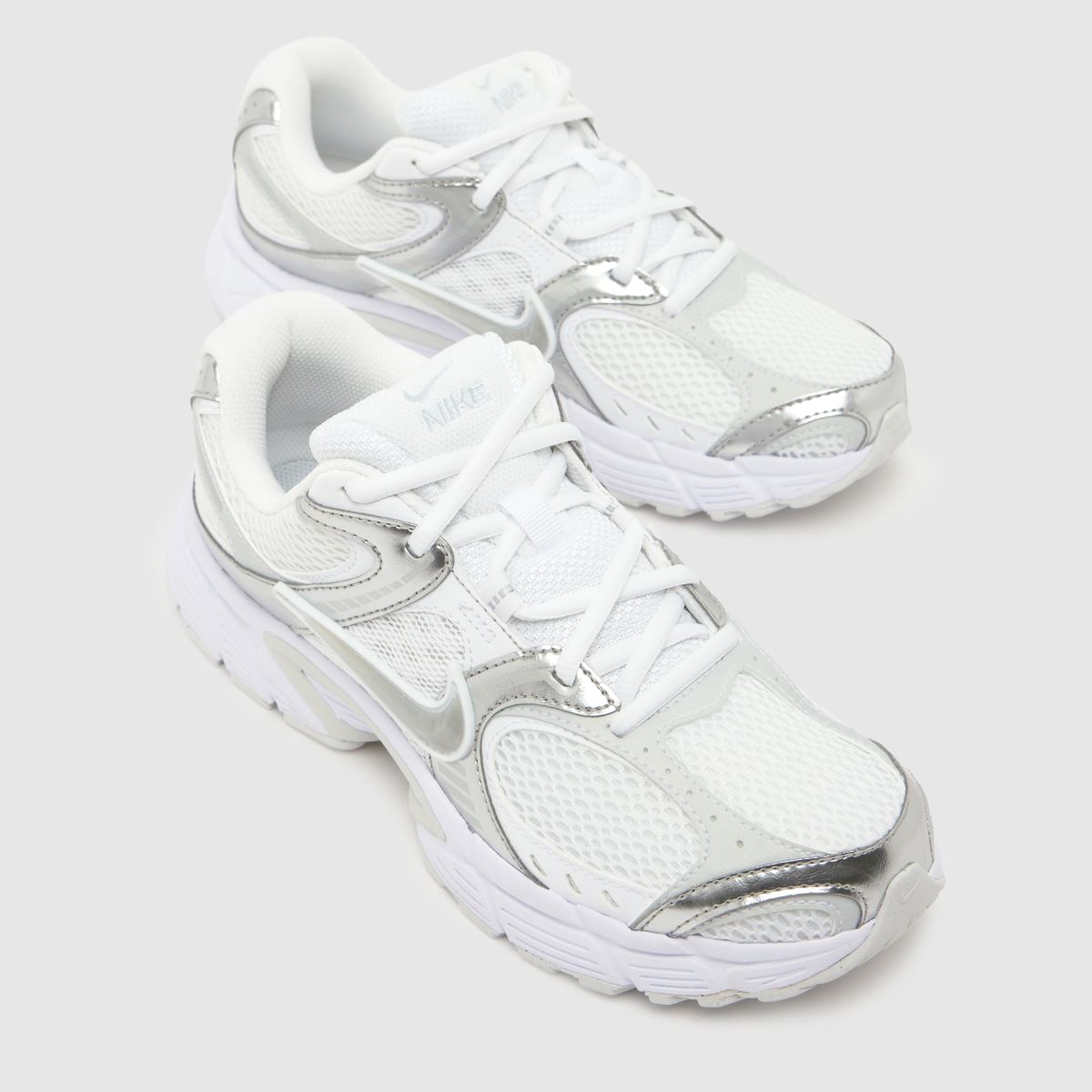 Nike V5 RNR in White Nike V5 RNR 4