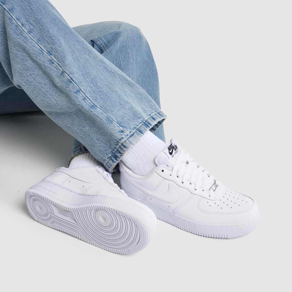 Womens White Nike Air Force 1 EasyOn Trainers | schuh