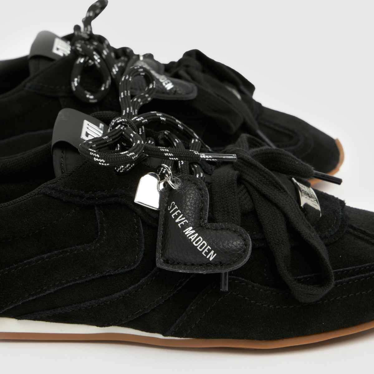 Steve Madden Abbi Charm Tonal in Black Steve Madden Abbi Charm Tonal 7