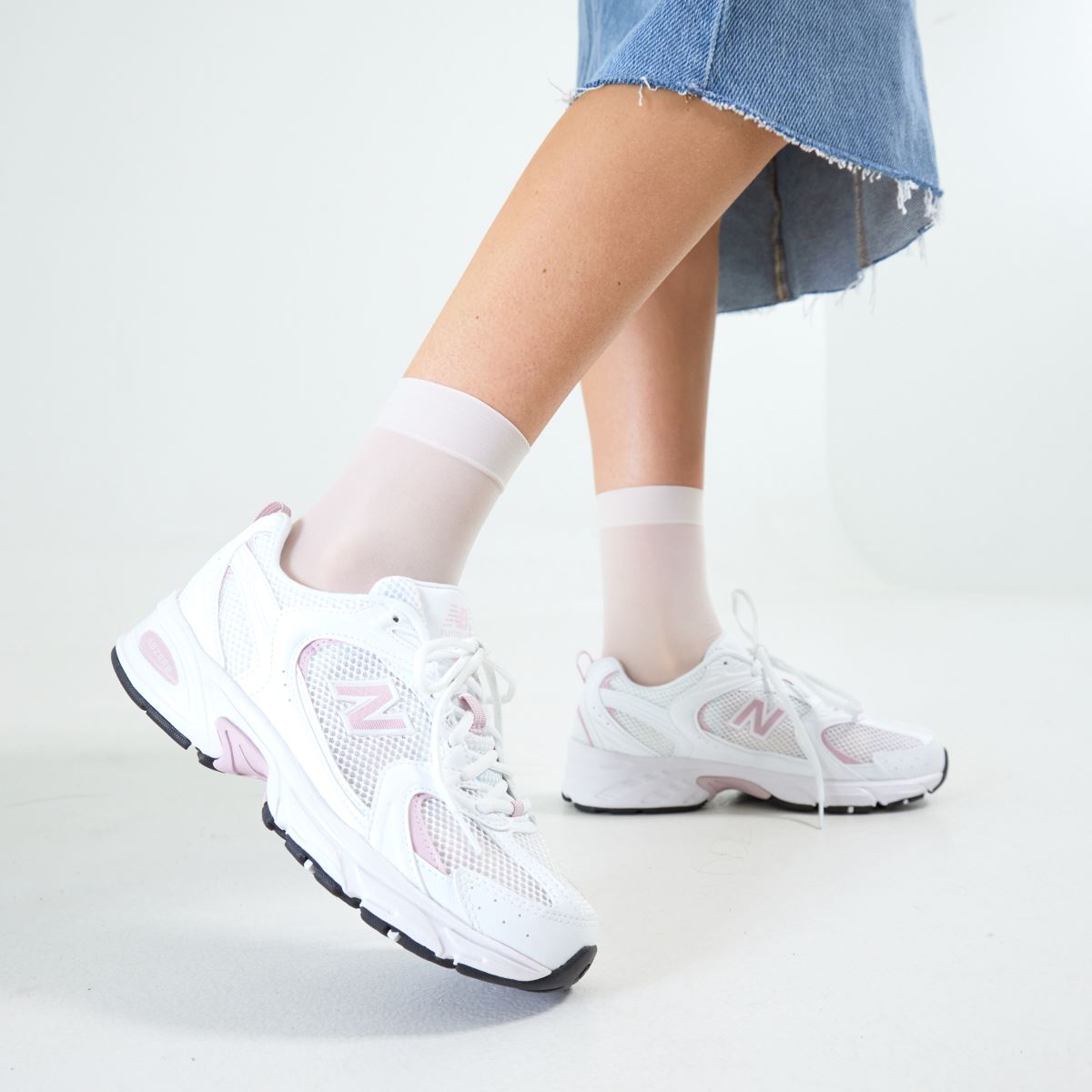 Womens White Pink New Balance 530 Trainers schuh