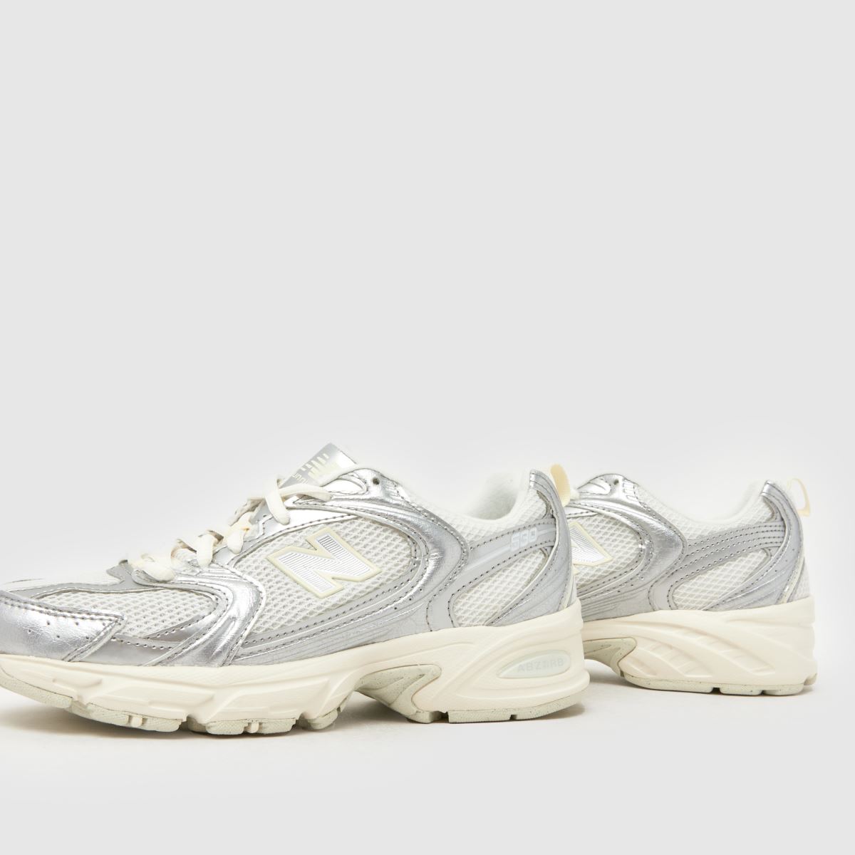 New Balance 530 in Silver New Balance 530 7