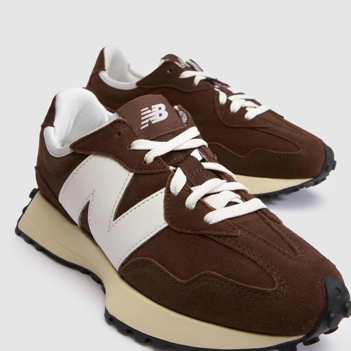 New Balance 327 in Brown & White New Balance 327 4