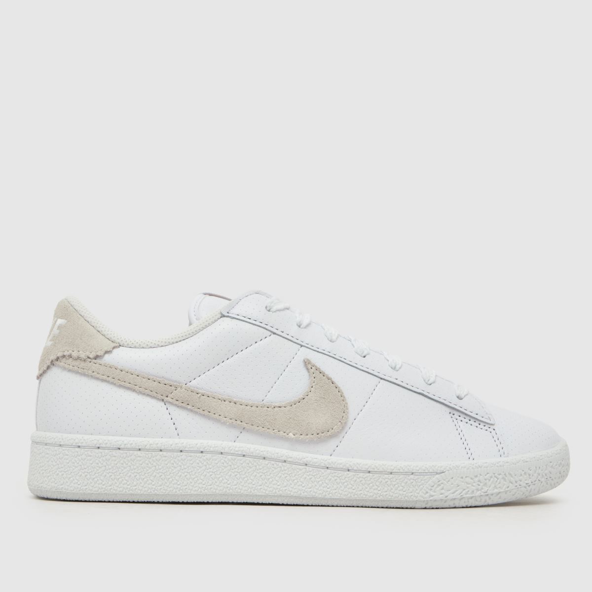 Nike Tennis Classic in White Nike Tennis Classic