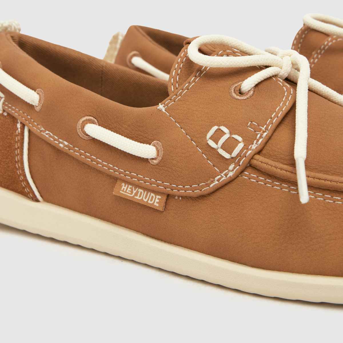 HEYDUDE Harbor Breeze Lo in Tan HEYDUDE Harbor Breeze Lo 4