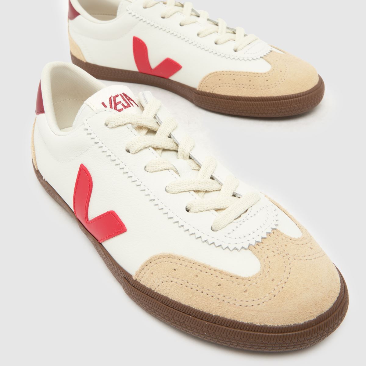 VEJAS ヴェジャス カーフレザーキャミソール  レッド S Veja Red Leather Volley Sneakers | Harrods UK