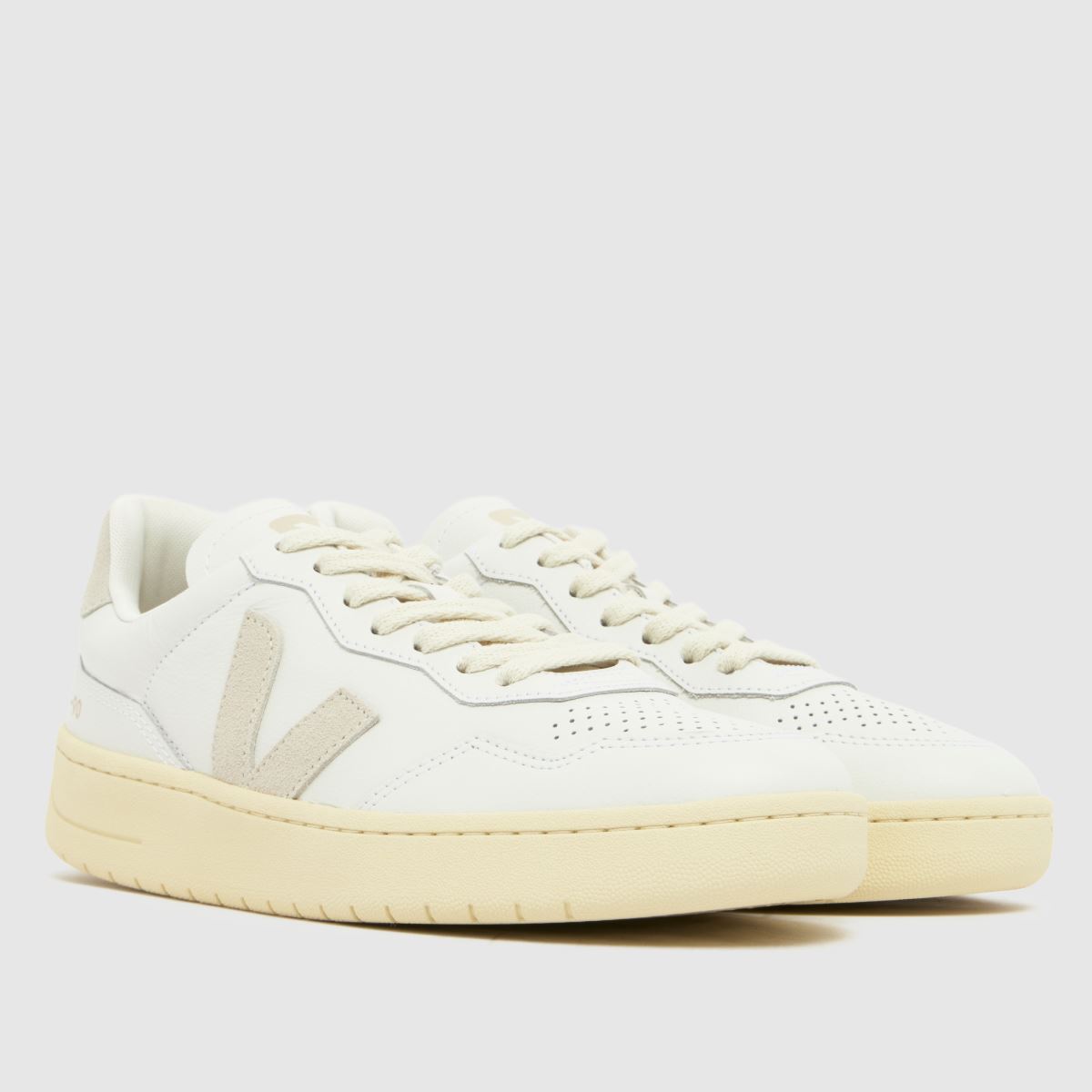 VEJA V-90 in Beige Multi VEJA V-90 3