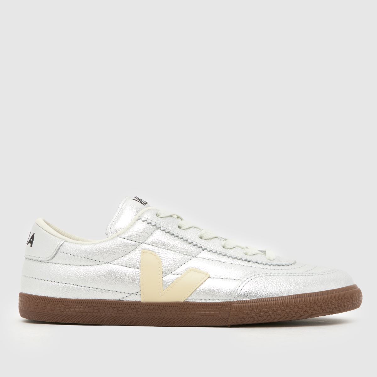 VEJA Panenka Trainers in Silver