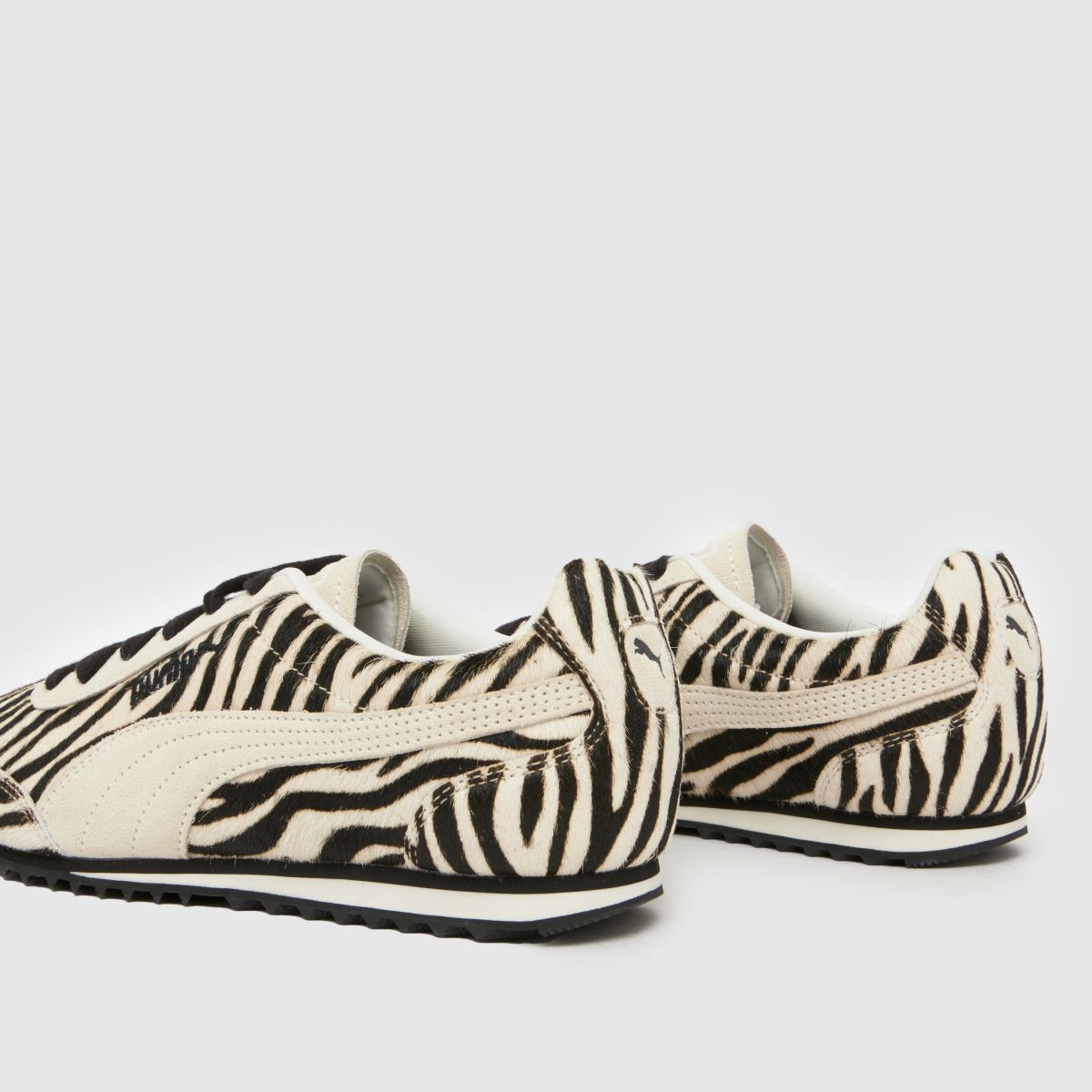 PUMA Arizona in Black & White PUMA Arizona 7