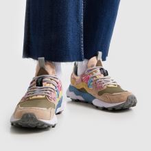 FLOWER MOUNTAIN Yamano 3 in Beige Multi FLOWER MOUNTAIN Yamano 3,2 of 4