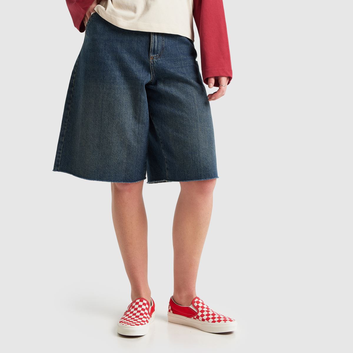 Vans Classic Slip-On in Red Multi Vans Classic Slip-On 8