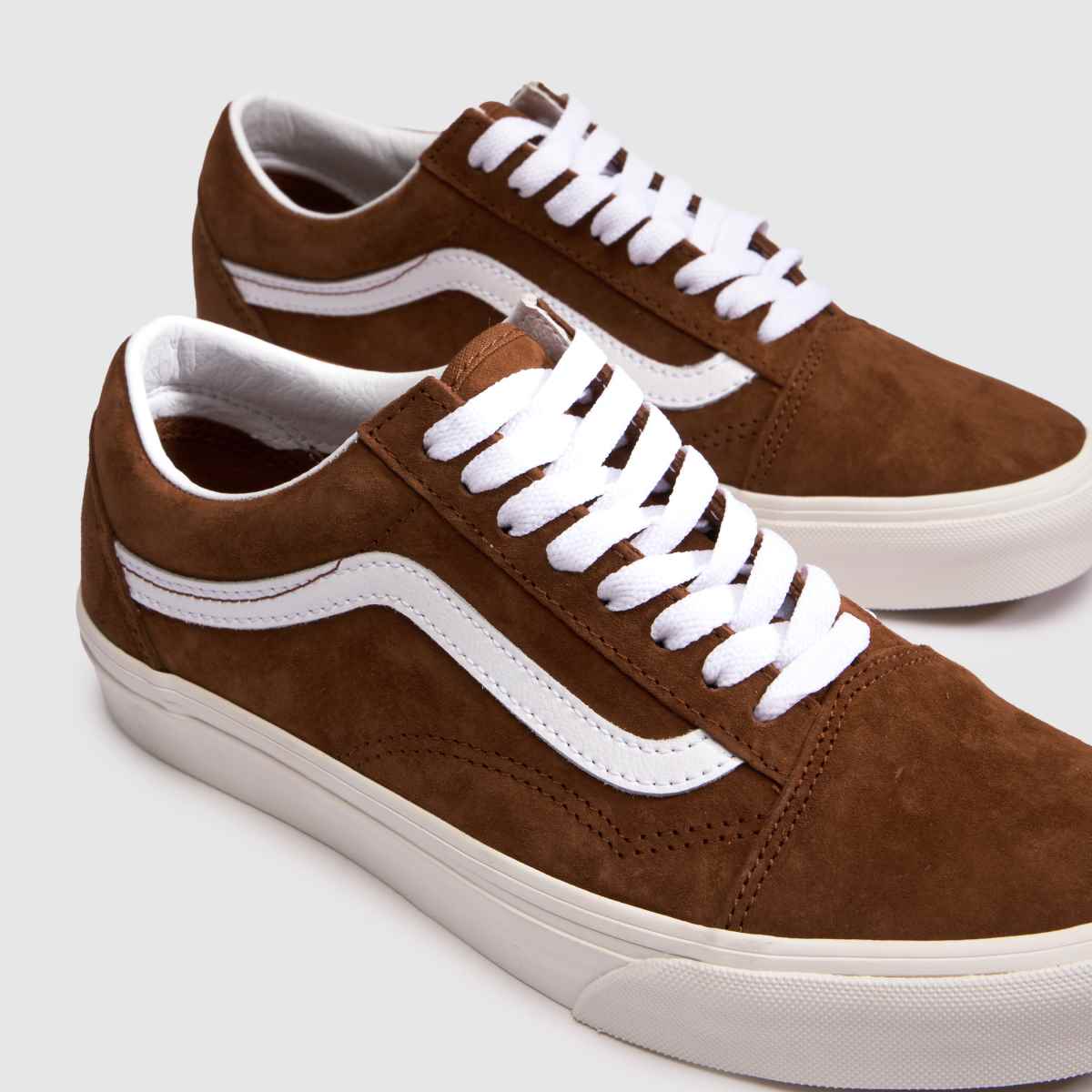 Vans Old Skool in Brown & White Vans Old Skool 4