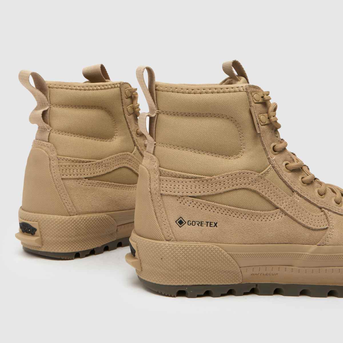 Vans MTE Sk8-Hi Gore-Tex in Beige Vans MTE Sk8-Hi Gore-Tex 7