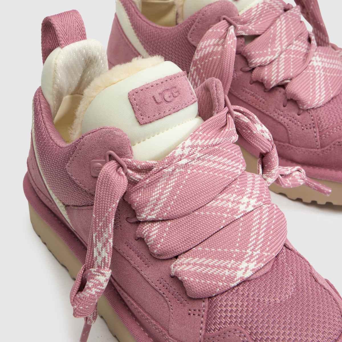 UGG Lowmel in Dusty Orchid UGG Lowmel 7