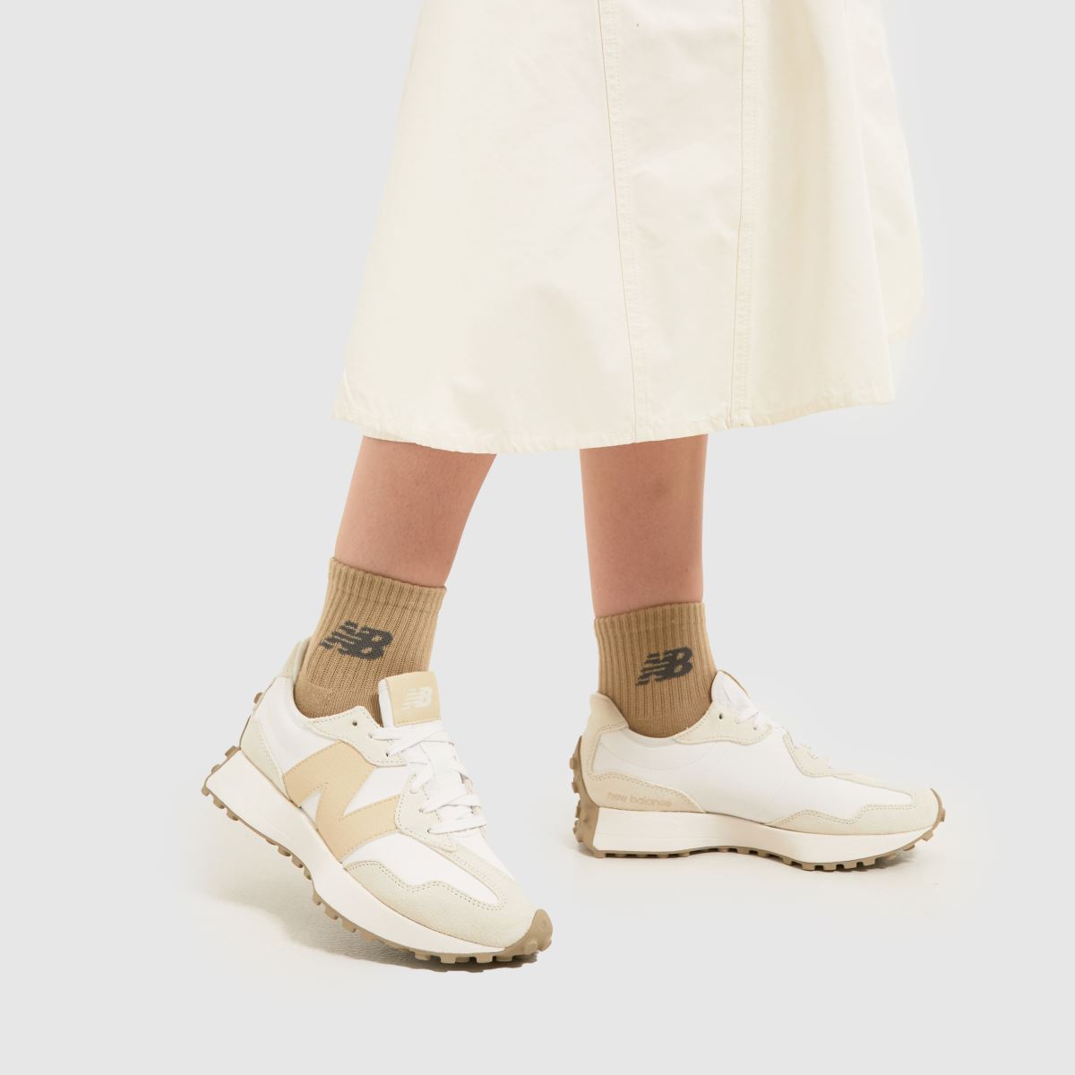 ウィメンズ New Balamce Wmns 327 'Light White' JD Exclusive NEW BALANCE 327 Casual Womens Sneakers Shoes White Sea Salt