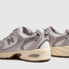 New Balance 530 in Grey Multi New Balance 530,4 of 4
