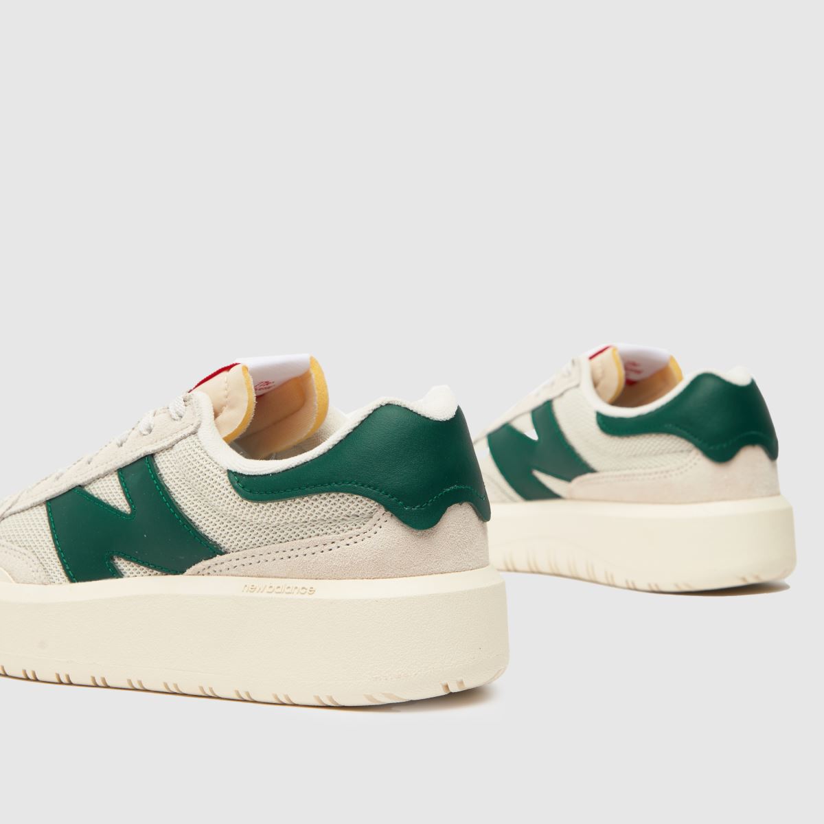 Womens White & Green New Balance Ct302 Trainers schuh