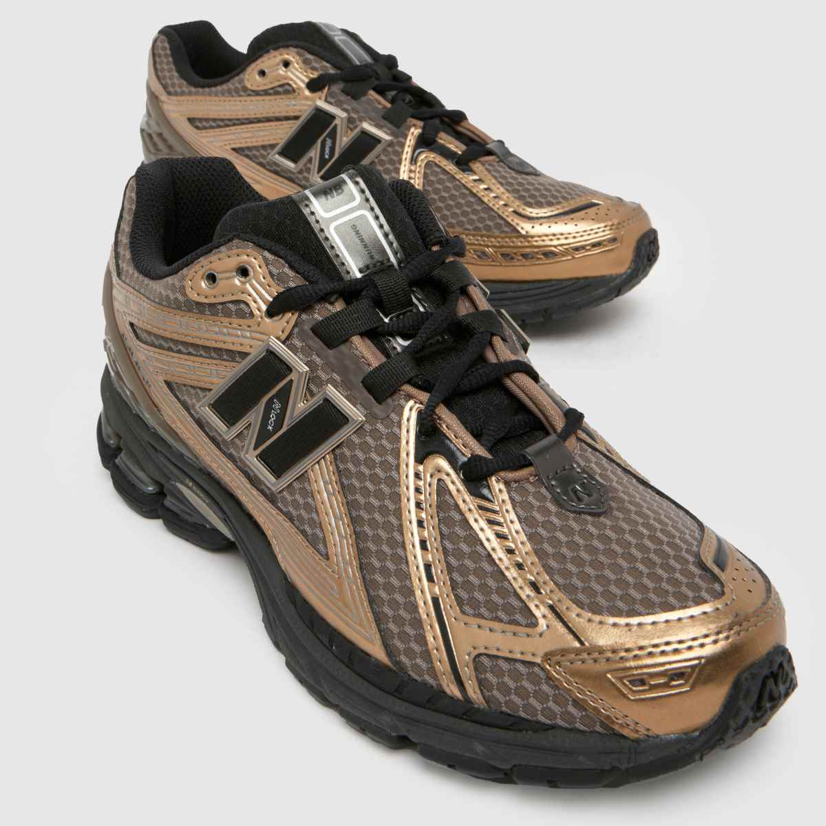 New Balance 1906 in Brown New Balance 1906 4