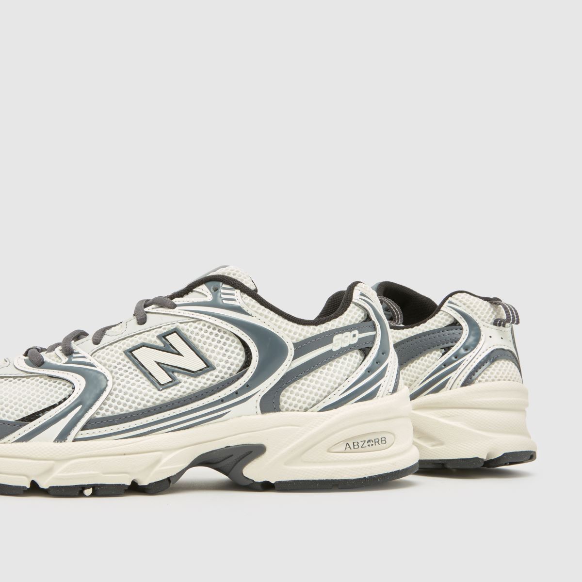 New Balance 530 in White & grey New Balance 530 7