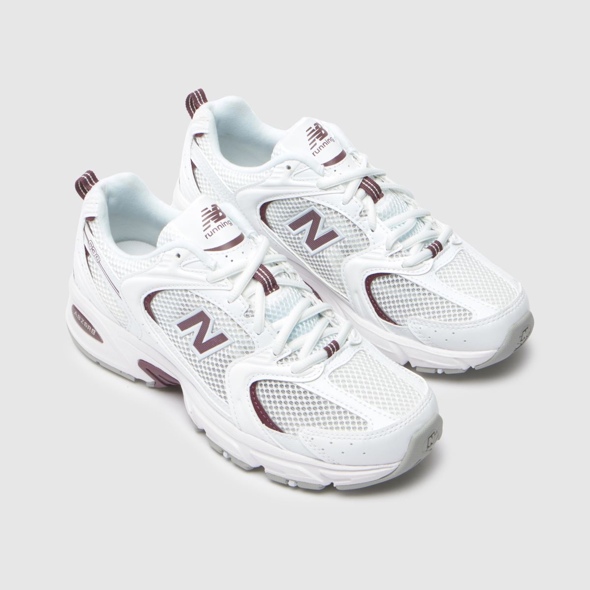 New Balance 530 Trainers in White & Burgundy