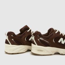 New Balance 530 in Dark Brown New Balance 530,4 of 4